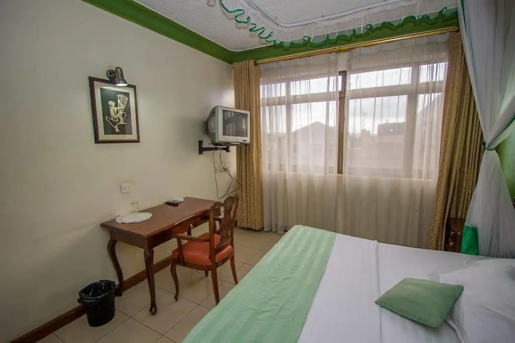 ***  Holiday Express Hotel Kampala Uganda