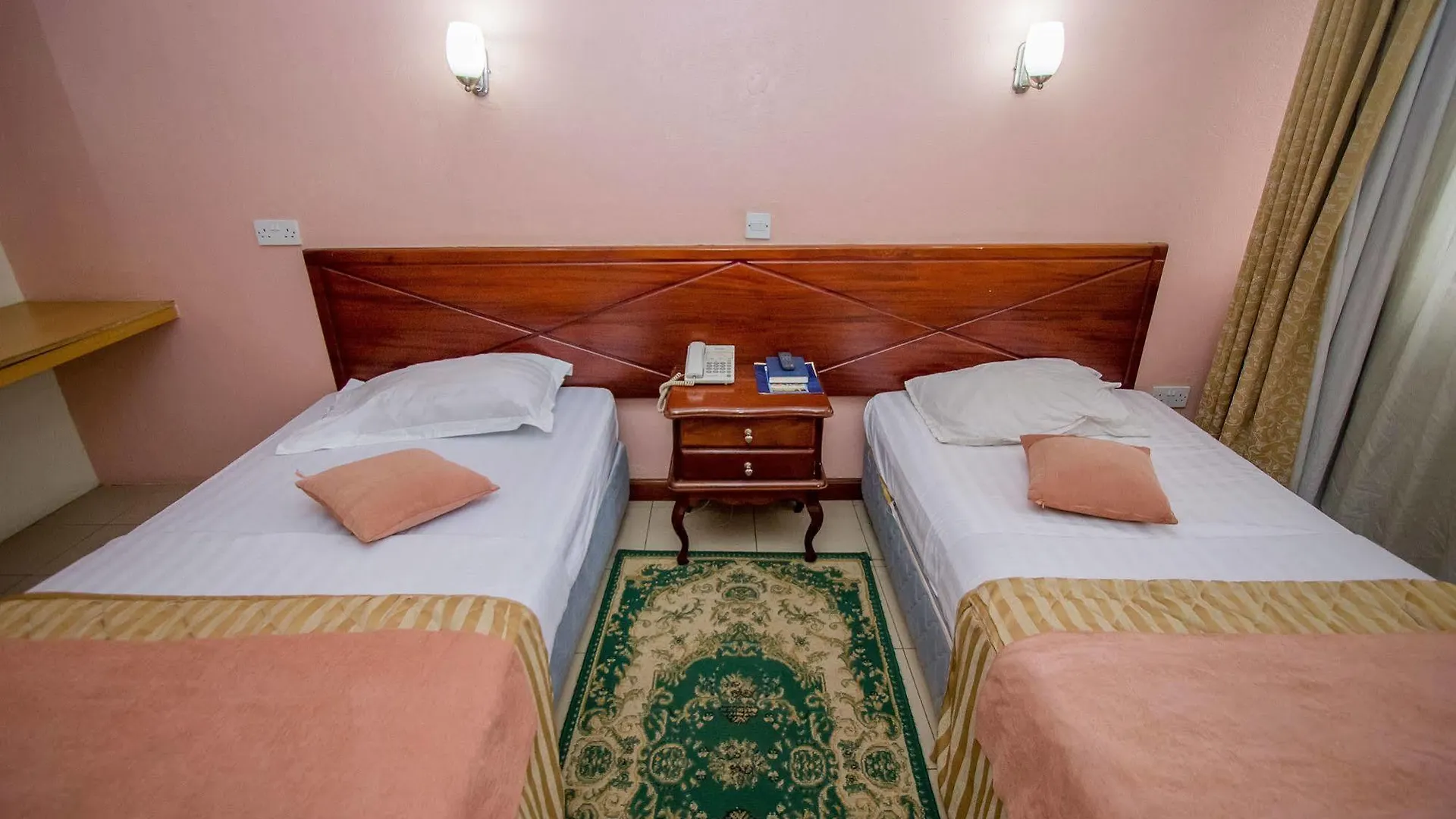 Holiday Express Hotel Kampala