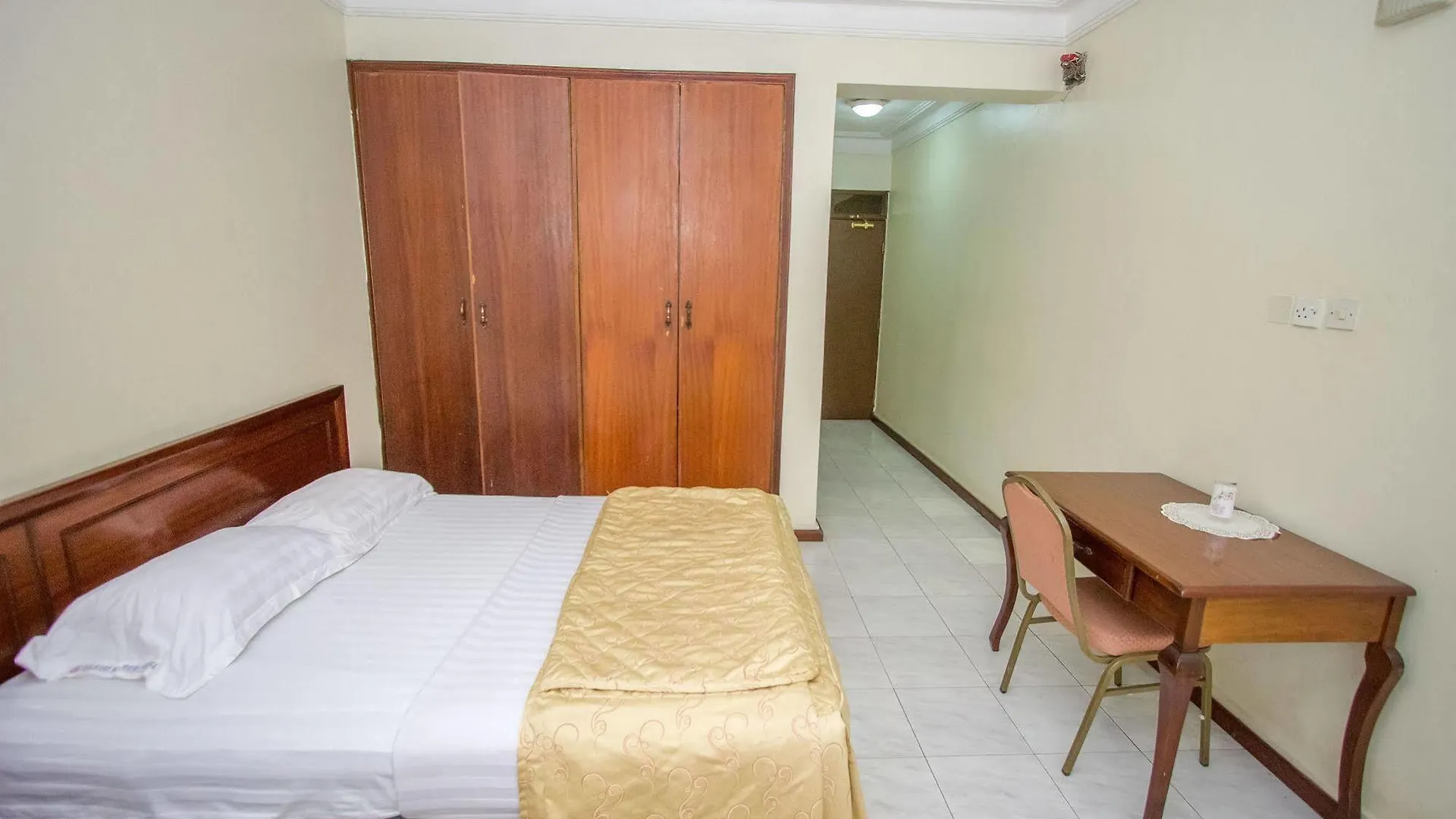 Holiday Express Hotel Kampala