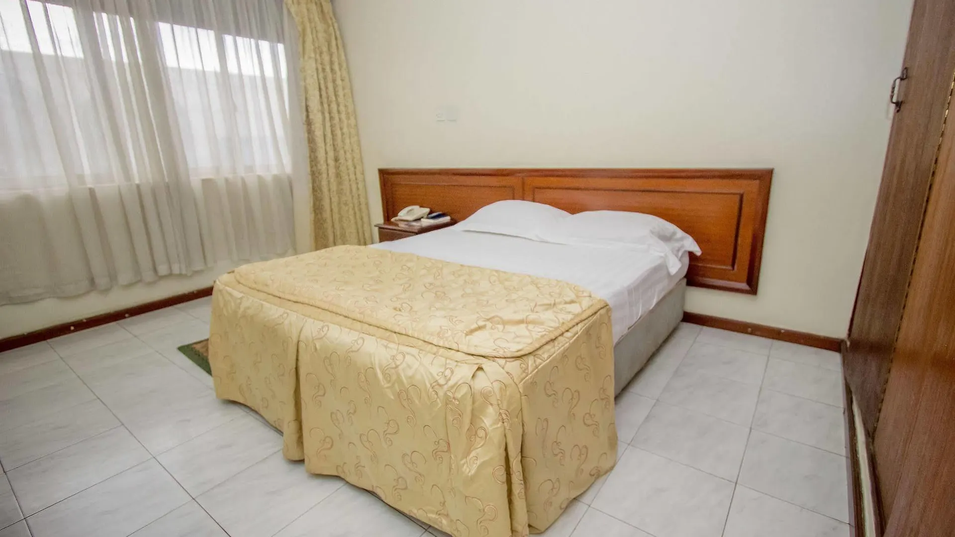 Holiday Express Hotel Kampala